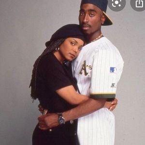 Meet your Posher, Derrell